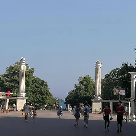 оазис 2 във Варна